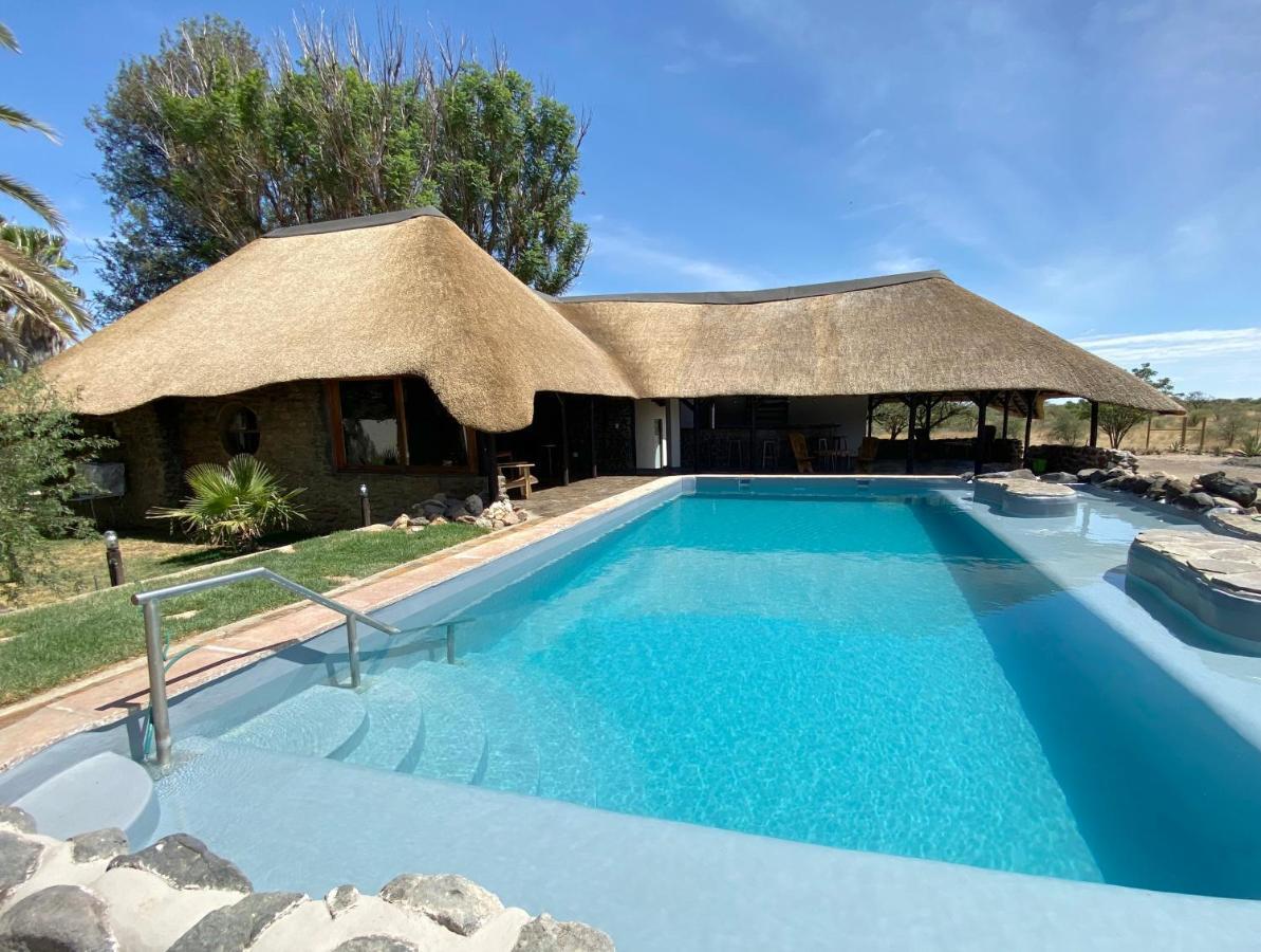 Villa Otjisazu Guest Farm à Khorusepa Extérieur photo